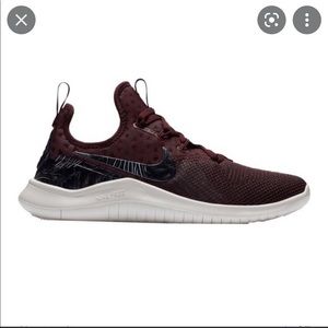 Nike Free TR8 Sneakers